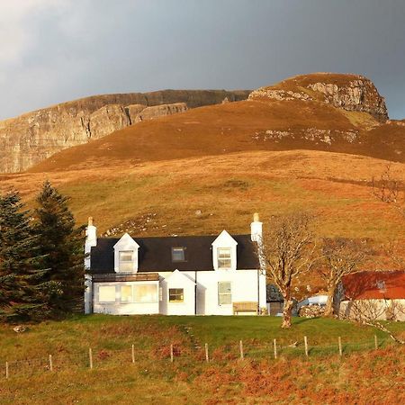Staffin Bay View Villa Stenscholl Exterior photo